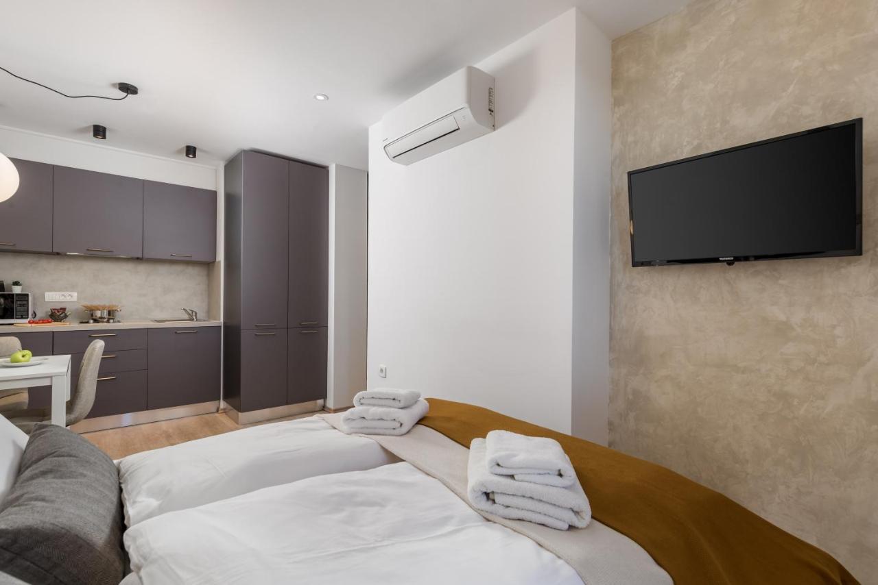 Apartments Penkala 2 Rijeka Exterior photo